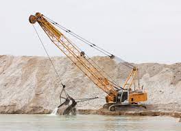 Types and Uses of Dragline Excavator